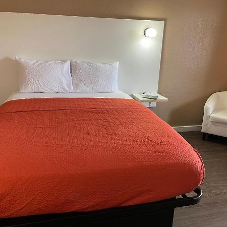 Hotel Eastin Atchison 外观 照片