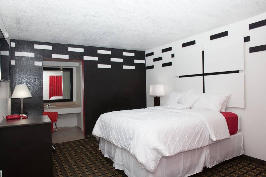 Hotel Eastin Atchison 外观 照片
